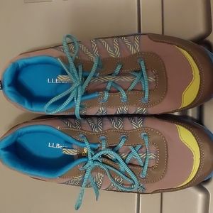 NWOT-  Adventure Sneakers L.L. Bean- the bottom looks used but isnt